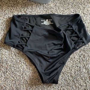 Bikini high waisted bottoms